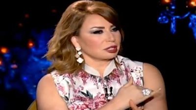 إيناس الدغيدى: ندمت على رفضى الزواج من محمود عبد العزيز