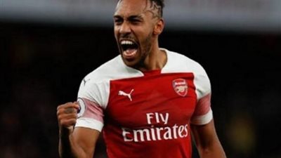 أرسنال قد يستعيد خدمات أوباميانج أمام فياريال