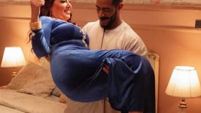 سمية الخشاب تشعل مواقع التواصل الاجتماعى بطلبها الزواج من محمد رمضان.. تفاصيل مثيرة