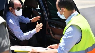 عاجل بالصور .. نص الحوار بين الرئيس السيسي و مجموعة من المواطنين