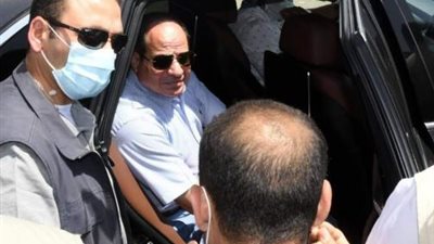 بالصور.. ما لم ينشر عن جولة الرئيس السيسي و رسائله إلي المصريين