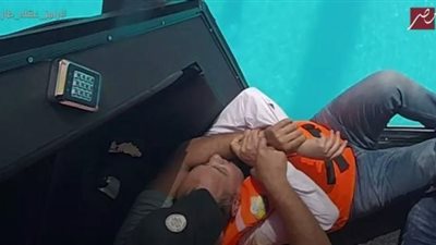 طارق يحي.. رامز جلال  يرمي نجم الزمالك من الطيارة و الأخير.. شيلني يا بني