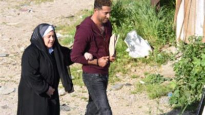 دعواتكم لأمي.. عمرو سعد يطلب الدعاء لـ دلال عبد العزيز بعد تدهور حالتها إثر مضاعفات كورونا