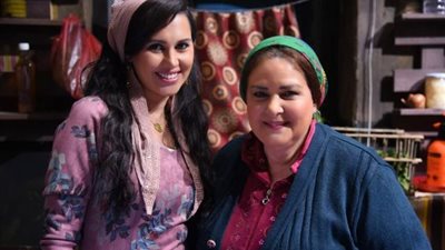 ياسمين رئيس تطلب الدعاء لـ دلال عبد العزيز بعد إصابتها بكورونا