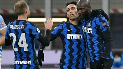 إنتر ميلان ضيفا ثقيلا على كروتوني للاقتراب من لقب الدوري الإيطالي