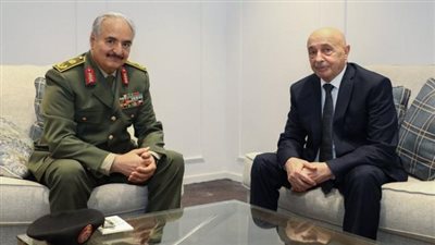 عقيلة صالح يناقش مع حفتر آخر المستجدات على الساحة الليبية