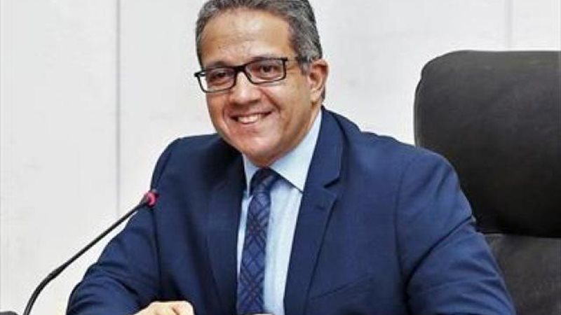 وزير السياحة