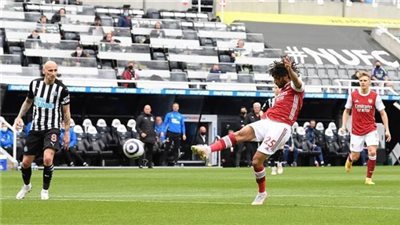 محمد النني يتحدث عن هدفه مع الأرسنال.. وسر إصراره علي الصيام