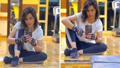 بالملابس الرياضية.. منة فضالي تمارس الرياضة في الجيم