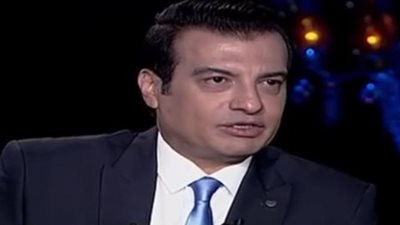 إيهاب توفيق يكشف عن حكاية معجب اقتحم أوضة نومه