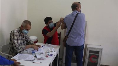 ”التضامن” تُطعم الكبار بلا مأوي بالشرقية بلقاح فيروس كورونا