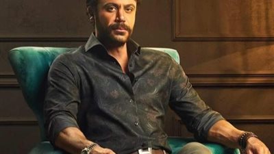 محمد إمام يودع بلاتوه مسلسل ”النمر” خلال أيام