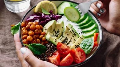 هذه العادات تُحافظ على صحة جهازك الهضمي