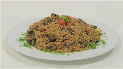 تعرفي على أسهل طريقة لتحضير الشعرية بالكبد والقوانص