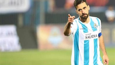 الأهلي يهدد بحبس عبد الله السعيد ..اعرف السبب