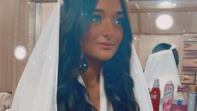 ملك أحمد زاهر بفستان الزفاف من كواليس ”نسل الأغراب ”