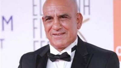 محمد لطفي يحذر متابعيه من حساب مزور منسوب له على تويتر