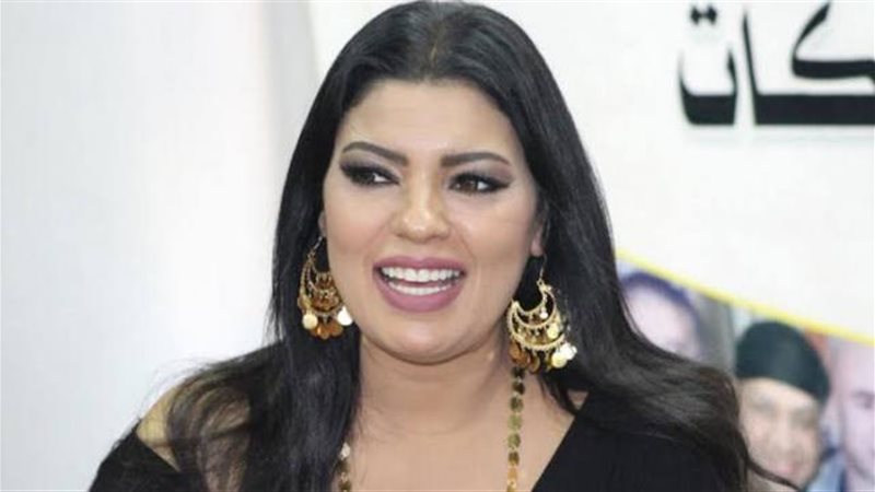 عزة مجاهد