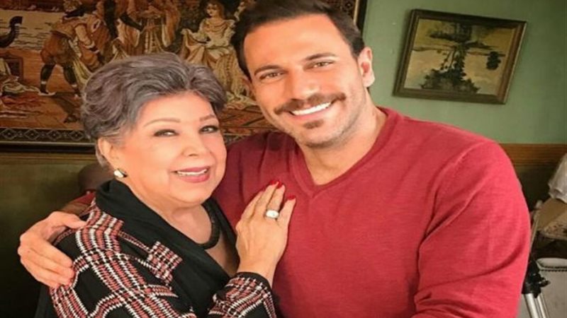 نيكولا معوض