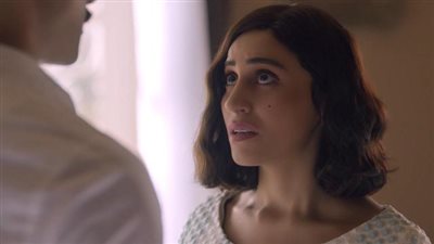 دينا الشربيني تقتل منصور وتستعد للهرب في قصر النيل