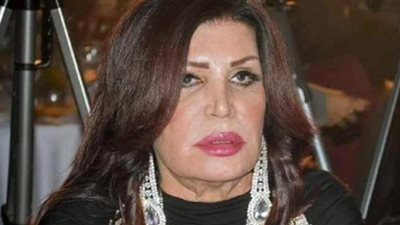 نجوى فؤاد :شوفت نفسي في السما ببدلة رقص وعرابي اكتشفني