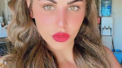 بالصور.. مى سليم برفقة شقيقاتها فى أحدث ظهور لها