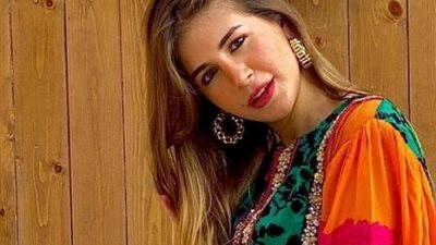 بالصور.. ملك قورة بإطلالة ناعمة في أحداث ظهور لها