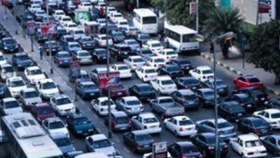 كثافات متحركة بالمحاور الرئيسية فى القاهرة والجيزة