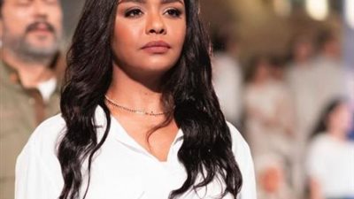 أسماء أبو اليزيد تنشر صور من كواليس ”احنا مش بتوع حداد”