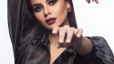 شاهد.. أول ظهور لـ منة عرفة بعد إعلان خطبتها