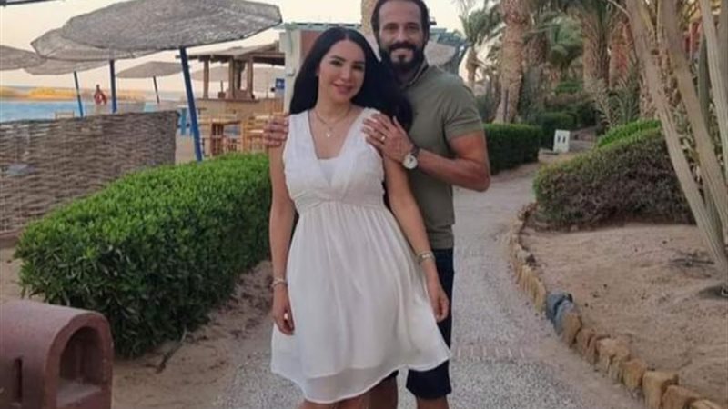 يوسف الشريف وزوجته