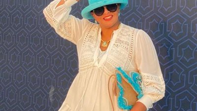 هالة صدقى بإطلالة شبابية فى أحدث ظهور لها