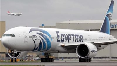 مصر للطيران تسير اليوم 74 رحلة جوية لنقل 9551 راكبا
