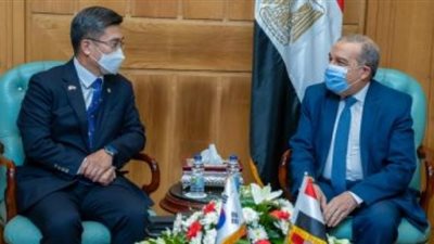 وزير دفاع كوريا الجنوبية يزور الإنتاج الحربى لبحث تعزيز التعاون المشترك