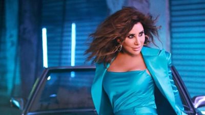 نجوى كرم تتألق بالأزرق فى أحدث ظهور لها