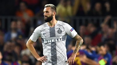 القبض على نجم انتر ميلان الإيطالي