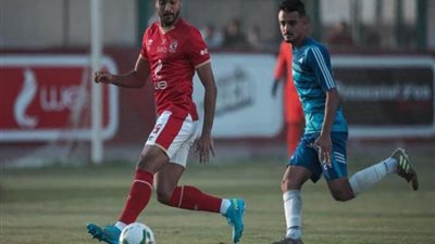 فهد جمعة مهاجم الأهلي ينهي إجراءات إعارته لسموحة