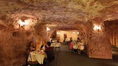 كوبر بيدي.. قصة عاصمة الأحجار الكريمة التى يعيش سكانها فى كهوف تحت الأرض