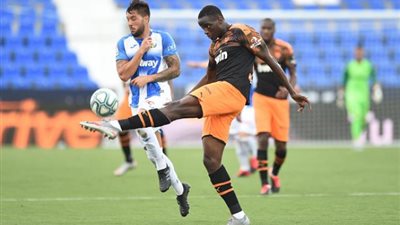 ليجانيس يشعل صراع الهبوط في الليجا بفوز دراماتيكي على فالنسيا