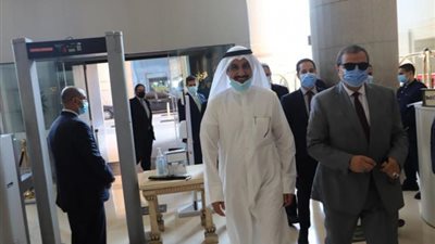 شاهد.. الترتيبات النهائية لمؤتمر العمل العربي بالقاهرة