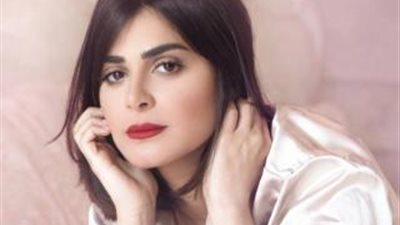 رانيا منصور تشعل غيرة النساء بسبب نظرات الرجال لها فى «السيده زينب»