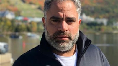 محمد شاهين يستعد لتصوير ”ضى القمر” ويتعاقد علي فيلم ”٣٠ مارس”