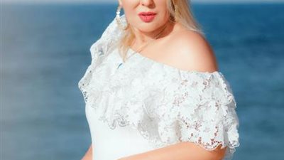 نادية الجندى تتألق بإطلالة صيفية شبابية عبر ”انستجرام”