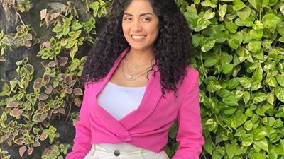 سهر الصايغ تشوق جمهورها لحلقات حكاية ”بيت عز” من مسلسلها ”إلا أنا”