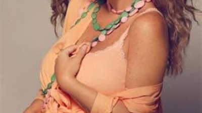 بعد الفيديو المثير للجدل.. نيكول سابا تكشف حقيقة حملها