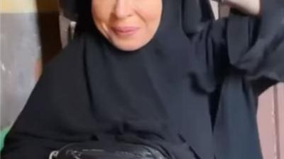 ”السيدة زينب” تجبر دينا على ارتداء النقاب