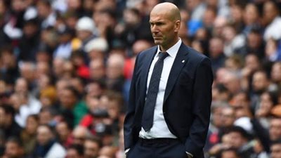 زيدان انضم للقائمة.. تعرف علي أبرز المعمرين في تدريب ”فرق البطولات ”