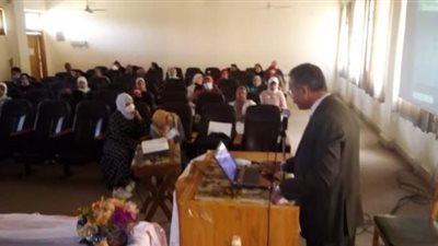 بالصور .. كلية الخدمة الإجتماعية بحلوان تنظم دورة تأهيل معلمي محو الأمية