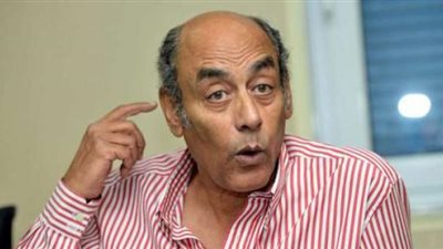 نجلة أحمد بدير تكشف حقيقة تعرضه لوعكة صحية