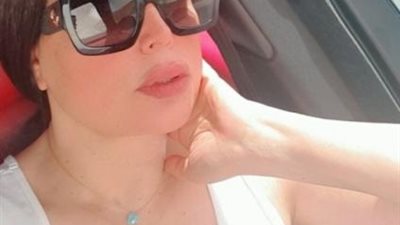 عبير صبرى تتألق بإطلالة صيفية جذابة فى أحدث ظهور لها